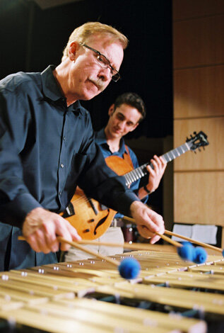 Vibraphonist Gary Burton performing