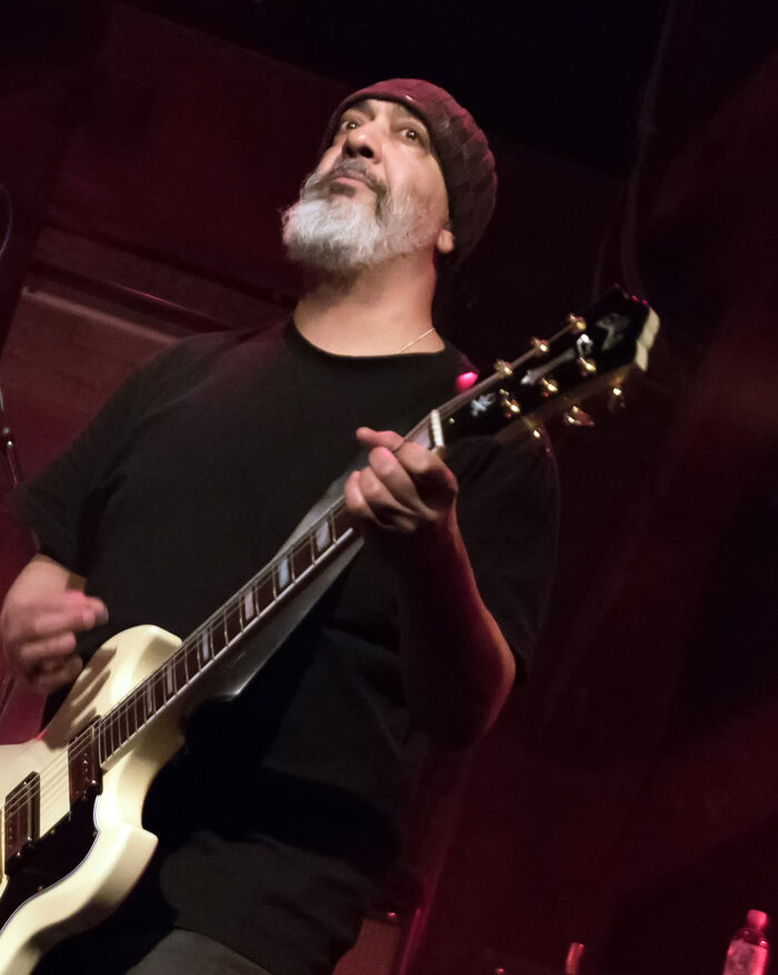 Kim Thayil performing live in 2018
